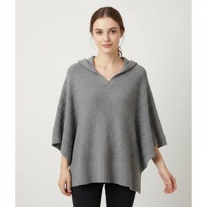 Gray Pullover Hooded Batwing Wool Blend Sweater Vest - Medium